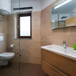 Awesome In With Sauna * Pula