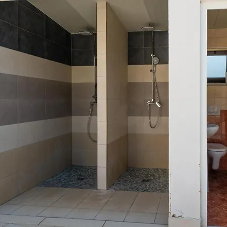 Awesome In With Sauna Hébergement de vacances *