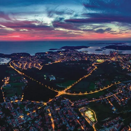 Awesome In With Sauna Hébergement de vacances