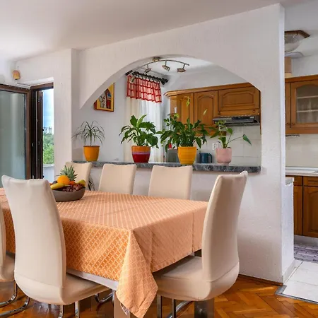 Awesome In With Sauna * 풀라