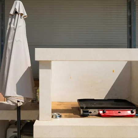 Awesome In With Sauna 펜션