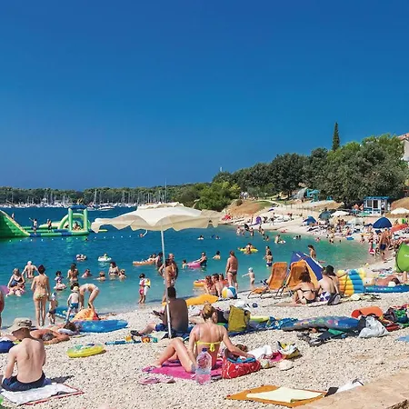 Awesome In With Sauna 풀라