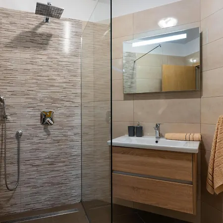 Tatil Evi Lovely In With Sauna *