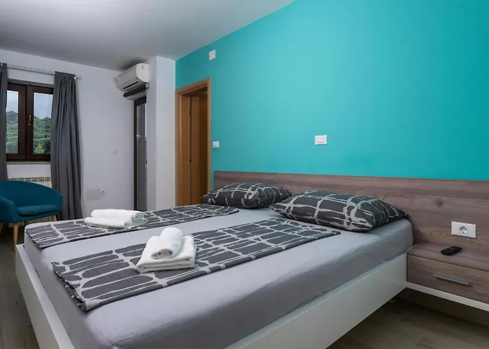 Awesome In With Sauna