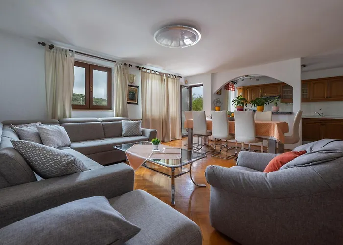 Awesome In With Sauna Vikendica