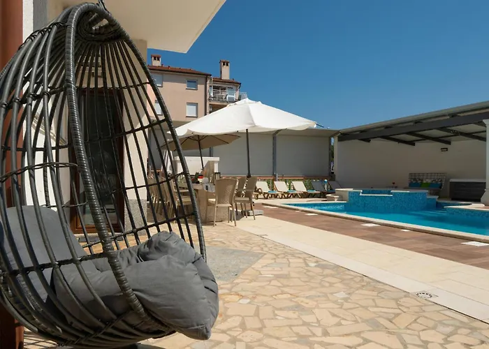 Awesome In With Sauna