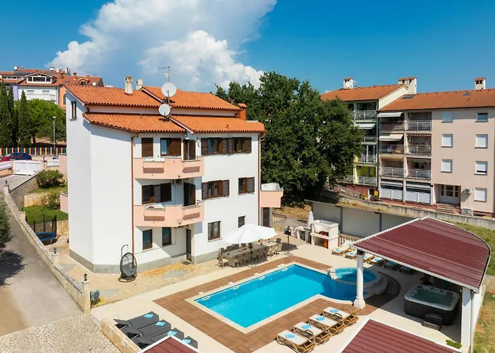 Awesome In With Sauna Vikendica