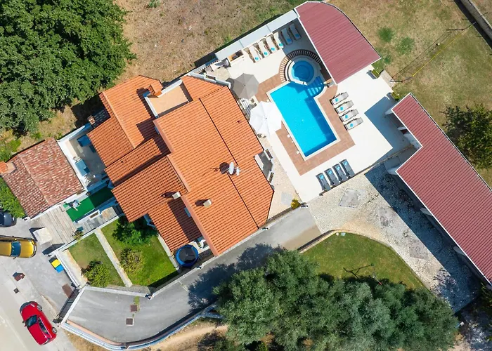 Vikendica Awesome In With Sauna *